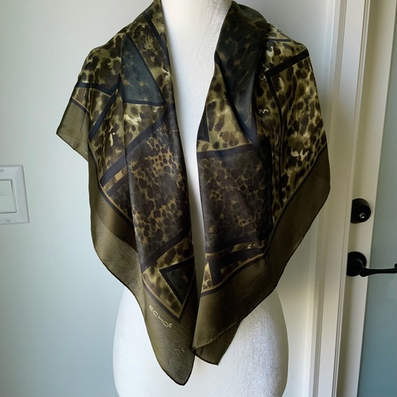 Echo vintage Camo large silk scarf - Picture 3 of 7